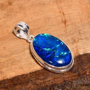Colgante de Ópalo Azul Fuego Australiano Triple, Joyería Bohemia Hecha a Mano en Plata de Ley 925, Regalo para Mujer - Product Image 3