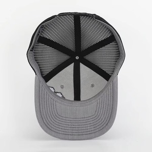 Gorra Trucker Personalizada de 6 Paneles, Ajustable, Unisex, de Alta Calidad, con Parche de Logotipo Tejido, Proveedor Mayorista OEM ODM - Product Image 4