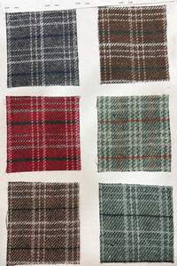 Tela de Tweed Orgánica Tejida con Rayas de Poliéster Ligero de 250 g/m² en Varios Colores, Calidad Premium, Marca Fab India - Product Image 2