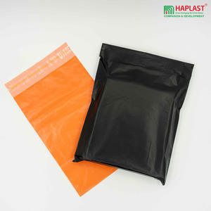 Sac d'enveloppe en plastique PE auto-adhésif personnalisable résistant à l'humidité rentable pour les caractéristiques de supermarché logo personnalisé Vietnam - Product Image 4