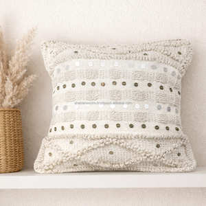 Housse de coussin bohème avec motif ethnique géométrique, coussin décoratif tissé, coussin d'appoint en coton d'inspiration marocaine - Product Image 1