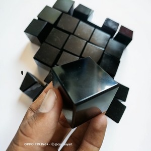 Wholesale Best Quality Crystal Square <b>Cube</b> Love Style Carved Agate Feng Shui Engraving Eco-Friendly Figurine Home - Product Image 2