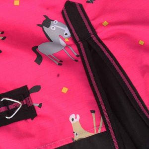 Nouvel arrivage 2026 : Couvertures pour chevaux en gros, qualité supérieure, couverture d'extérieur hiver, logo personnalisé ODM, matériau imperméable et respirant, design unique - Product Image 6