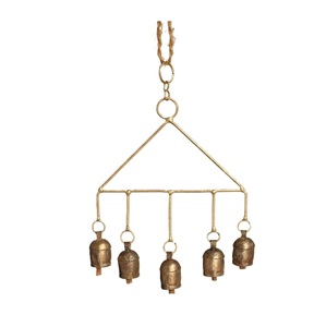 Campanas de Viento de Metal Doradas de Moda, Campanas de Viento Colgantes de Pared para Decoración del Hogar, Jardín y Exteriores - Product Image 1