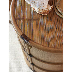 Twin Palms Cassada Drum Table Mobiliario elegante para el salón - Product Image 5