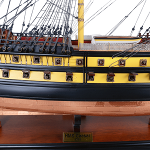 Maqueta de Barco de Guerra Británico HMS Caesar 1793, Hecha a Mano, Ecológica, Pintada en Madera, Artículo Coleccionable, Decoración para Hogar u Oficina, 93Lx27Wx82H Cm - Product Image 5