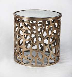 Table d'appoint en aluminium maillé de haute qualité, mobilier de qualité supérieure, accent métallique, tables ottomanes pour hôtel, maison, salon, laiton - Product Image 5