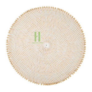 Hot Trend Natural Rattan Charger Plates Handwoven Wedding <b>Table</b> Decoration Wicker Scalloped Placemats From Vietnam Rattan 2026 - Product Image 1