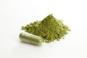 Capsules d'extrait pur de feuilles de Moringa Oleifera – Complément alimentaire naturel à base de plantes en flacon – Qualité alimentaire - Product Image 2