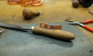 Bracelet en cuivre pur, bracelet de guérison, bracelet fait main, bracelet manchette en cuivre, cadeau idéal, bracelet en cuivre pour femme, énergie - Product Image 4