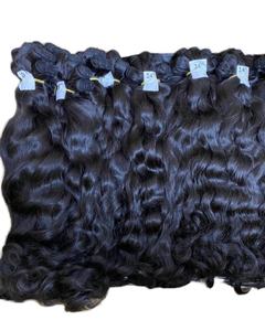 Vente en gros d'extensions de cheveux humains indiens vierges non transformés 100% cheveux crus parfaits pour femmes en tissage naturel bouclé 100% cheveux crus" - Product Image 1