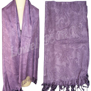 Chal Azul (175x65 cm) 30% Seda y 70% Viscosa con Patrón Paisley de Seda en Azul Oscuro y Jacquard Multicolor Jamawar - Product Image 3