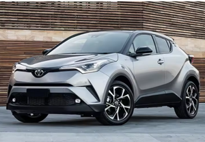 รถยนต์มือสอง รุ่น C HR SUV ปี 2020 เกียร์อัตโนมัติ ล้อแม็ก R18 พวงมาลัยซ้าย ภายในสีเข้ม เครื่องยนต์เทอร์โบ ขับเคลื่อนล้อหน้า เบาะหนัง ระยะทางวิ่ง 1-25000 ไมล์ - Product Image 2