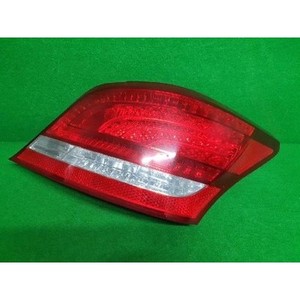 Luz Trasera Derecha Usada Equus 924023N000 - Product Image 1