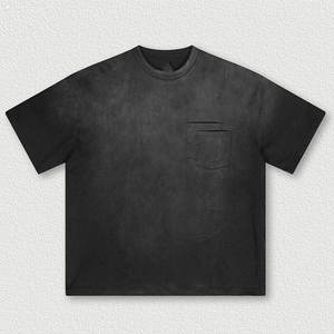 เสื้อยืดคอตตอนสีดำทรงโอเวอร์ไซส์ ดีไซน์ชายเสื้อแบบดิสเทรส คอกลม สำหรับผู้ชาย สวมใส่สบายๆ - Product Image 2