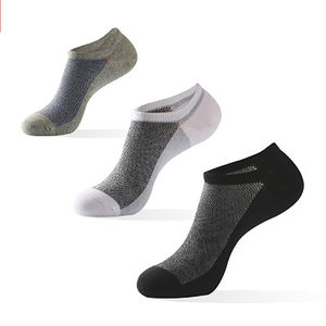Chaussettes pour hommes de qualité supérieure, fabriquées sur mesure, OEM, nouvelle mode, en coton, chaussettes courtes à la cheville, chaussettes courtes personnalisées avec logo - Product Image 2