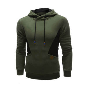 Sweat à capuche pour homme en coton tricoté, coupe ajustée, vert olive, décontracté, pour l'hiver, avec poches, maintenant disponible à la vente - Product Image 3