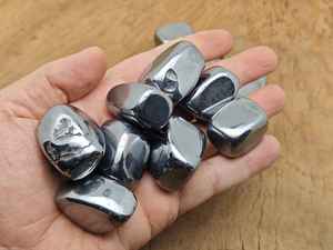 Piedras Pulidas al por Mayor, Piedras de Hematita Talladas, Cristales Pulidos de Feng Shui para Protección y Decoración del Hogar - Product Image 2
