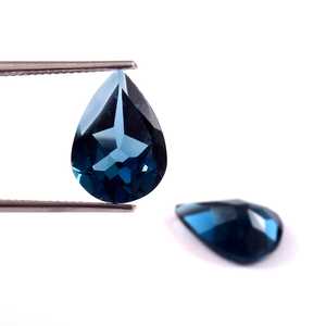 Lote al por mayor de piedras preciosas sueltas de topacio azul de Londres natural de 5x7 mm, talla pera, facetadas y calibradas para la fabricación de joyas. - Product Image 3