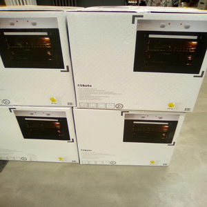 Horno Moderno Negro Sin Abrir Totalmente Nuevo - Product Image 1