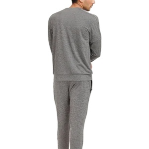 2026 unisexe sweats personnalisés approvisionnement d'usine col rond hiver gymnastique entraînement fait Polyester/coton motif solide pour hommes femmes - Product Image 6