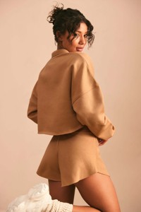 Shorts Deportivos de Mujer Color Castaño, Diseño de Cintura Alta, Suaves y Transpirables, Ideales para Gimnasio y Fitness - Product Image 5