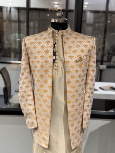 Blazer Jodhpuri Jacquard de Luxe pour Homme, Style Indo-Occidental, Idéal pour Mariage et Réception, avec Veste Kurta, Tenue Ethnique Haut de Gamme - Product Image 1