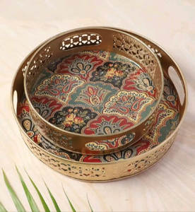 Plateau décoratif en fer, motif palmier tropical crème, plateau de service en métal doré avec poignée découpée, organisateur d'appoint de table - Product Image 6