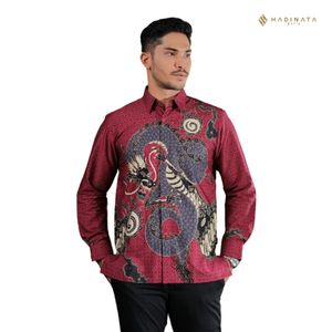 Chemise sans manches en batik pour homme, de qualité supérieure, écologique, décontractée, fabriquée en coton 50s, faite à la main en Indonésie, par PJG - Product Image 3