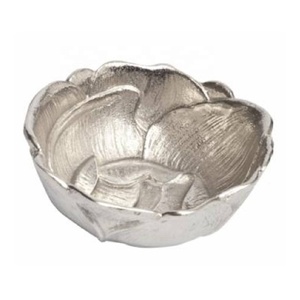 Tazón para Servir Chocolate con Pedestal Martillado Plateado Antiguo Moderno Pulido, Utensilios de Cocina para Mesa de Comedor de Aluminio, Decoración Festiva para el Hogar - Product Image 5