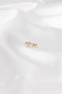 แหวนเพชรเลี้ยงในห้องปฏิบัติการ 1.8 กะรัต ทรงเบเซล ตัวเรือนทองคำแท้ 14K ดีไซน์เรียบหรู แหวนแต่งงานแบบเรียงซ้อนได้ งานออกแบบเครื่องประดับชั้นดี - Product Image 6