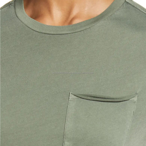 Camiseta de cuello redondo para mujer personalizada con bordes rizados y ajuste relajado - Product Image 4