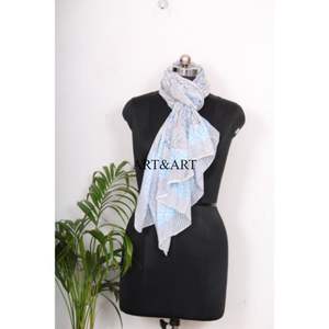 Paréo de plage en coton décoratif fait main, imprimé, personnalisable, pour la natation et comme écharpe ou robe. - Product Image 3