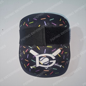 Protector de codo de béisbol estilo profesional con correa, de malla y espuma, tallas para adultos y jóvenes, equipo de protección personalizado, venta directa de fábrica, Pepino - Product Image 1