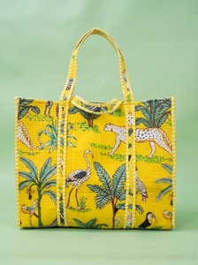 Sacs Kantha matelassés |   Sac fourre-tout en coton fait main par un artisan, style bohème, patchwork, sac à bandoulière, durable et écologique - Product Image 3