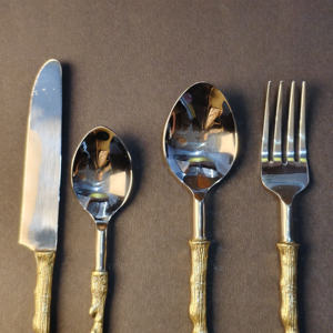 Ensemble de couverts en laiton avec motif de feuilles de chêne dorées rustiques, thème forestier, cuillère, fourchette, couteau en acier inoxydable pour la décoration de fête, écologique - Product Image 3