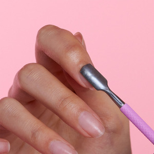 Outil de nettoyage des ongles en acier inoxydable de haute qualité, couleur personnalisable, professionnel, double extrémité, grattoir à cuticules, poussoir à gel pour cuticules - Product Image 5