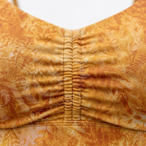 Soutien-gorge de sport rembourré sans couture avec logo personnalisé, en tissu de qualité supérieure, extensible, pour fitness et entraînement, confortable et sans armatures, vente en gros - Product Image 4
