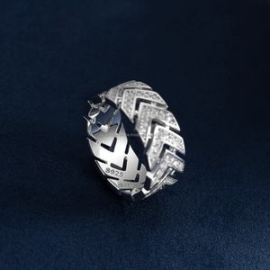 แหวนเพชรโมอิสทรงกลมตัดสไตล์วินเทจสีทอง S925ออกแบบหัวลูกศรส่วนตัวสำหรับงานแต่งงานงานตามสั่ง - Product Image 4