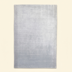 Tapis à poils épais gris clair Silver Mist, tufté à la main, antidérapant, écologique, texturé uni, pour salon et chambre à coucher - Product Image 1