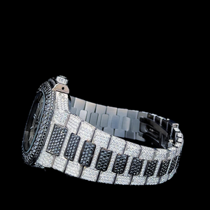 นาฬิกาแบรนด์เนมคุณภาพพรีเมียม ตัวเรือนสแตนเลสสตีลทรงเหลี่ยมประดับเพชรโมอิสซาไนต์ทรงกลมเต็มหน้าปัด พร้อมลวดลายโบราณ - Product Image 3