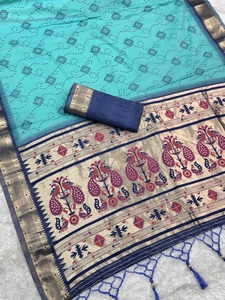 Sari de algodón jacquard Bandhej con patrones de hilo Zari y Minakari, diseño tradicional de Pallu para fiestas. - Product Image 3