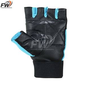 Gants d'entraînement en cuir pour la musculation avec bandes de maintien intégrées, légers et respirants, pour la gym, le fitness et le cross-training, unisexes - Product Image 3