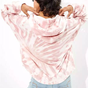 Pull-over décontracté pour femme au design chic avec effet tie-dye, coupe ample, style streetwear tendance pour les acheteurs en gros, service OEM - Product Image 2