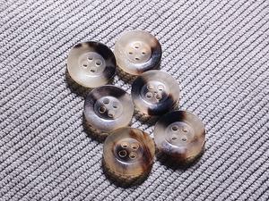 Botón de Cuerno de Buey Auténtico Hecho a Mano, Color Marrón Natural, Diseño Moderno Ecológico, Forma Redonda, Botón de Costura al Mejor Precio - Product Image 2