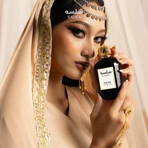 Perfume OEM ODM Ma'na Extrait De Parfum 30ml, Spray Floral de Larga Duración para Mujer, Perfume de Lujo con Fragancia Amaderada y Almizclada Elegante - Product Image 5