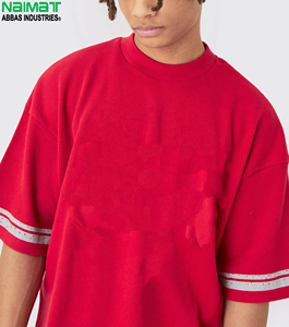 Conjunto Deportivo de Camiseta y Pantalones Cortos para Hombre de Naimat Abbas Industries, Tejido Personalizado, Cuello Redondo, Informal, Transpirable, 100% para Verano - Product Image 6