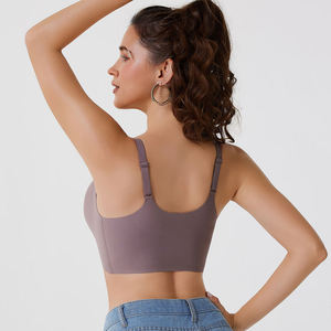 Soutien-gorge de sport sans armatures et sans coutures pour femme - Confort et maintien élevés pour l'entraînement - Design maximal, bonnet complet, dos en U, tricoté uni pour la course/yoga - Product Image 3