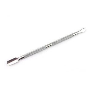 Pousse-cuticules, outil de soin des ongles conçu pour une élimination en douceur des cuticules et un nettoyage des ongles, offrant un excellent contrôle pour les soins des ongles. - Product Image 2