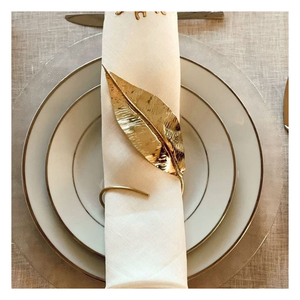 Anneaux de serviette en métal design pour la restauration hôtelière, les événements et une présentation de table haut de gamme - Product Image 4